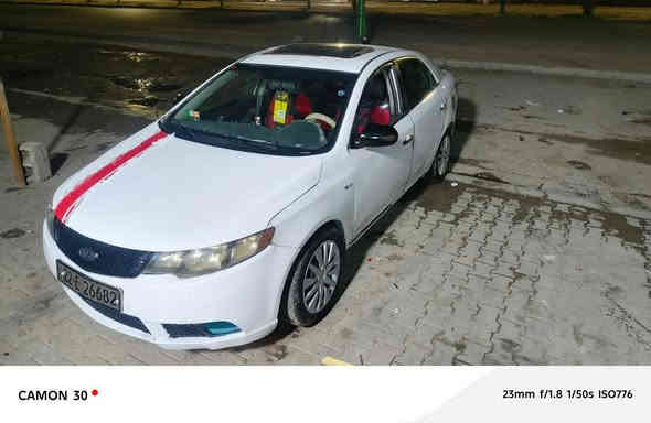 يا الله سلام عليكم للبيع  كيه سيراتو موديل 2010 لون ابيض رقم اربيل انكليزي شرط الوكاله والتحويل سياره كير ومحرك وصدر خير من الله سياره مكلوبه ومعمره بس يرادلها  اعاده صبغ محرك 16 شاشه سستم سماعات تخم تاير كهربائيات كلها شغاله سعر  62 وبيها مجال ب صيط مكان سياره كركوك  رقم الهاتف زين *********** اسيا ***********
