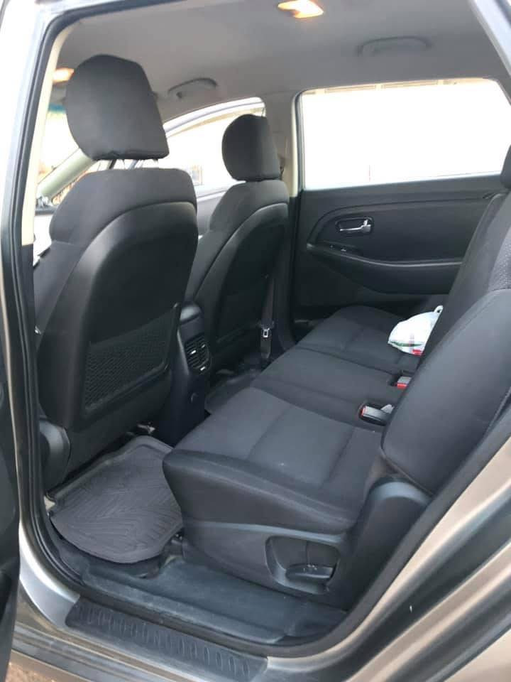 السلام عليكم كيا رندو 7 راكب وارد امريكي موديل 2015 الحادث ضرر بسيط في الجاملغ الايسر كما موضح في الصوره محرك حجم 2000 مبدله رنكات مرقمه واسط بأسمي               
السعر 115 ورقه وبيهه مجال
مواصفات 
تيربو
تحكم استيرن 
بلوتوث
‏ABSنظام 
قيادة نظام sport / عادي
مانع انزلاق
‏ Eco نظام الوقود 
شاشة ترحيب 
تدفئة كشنات 
مرايا كهربائيه 
مثبت سرعه
مدخل aux/ ubs
‏ABS
حساس خلفي
العنوان:واسط-الكوت 
للأستفسار 
الاتصال ***********
