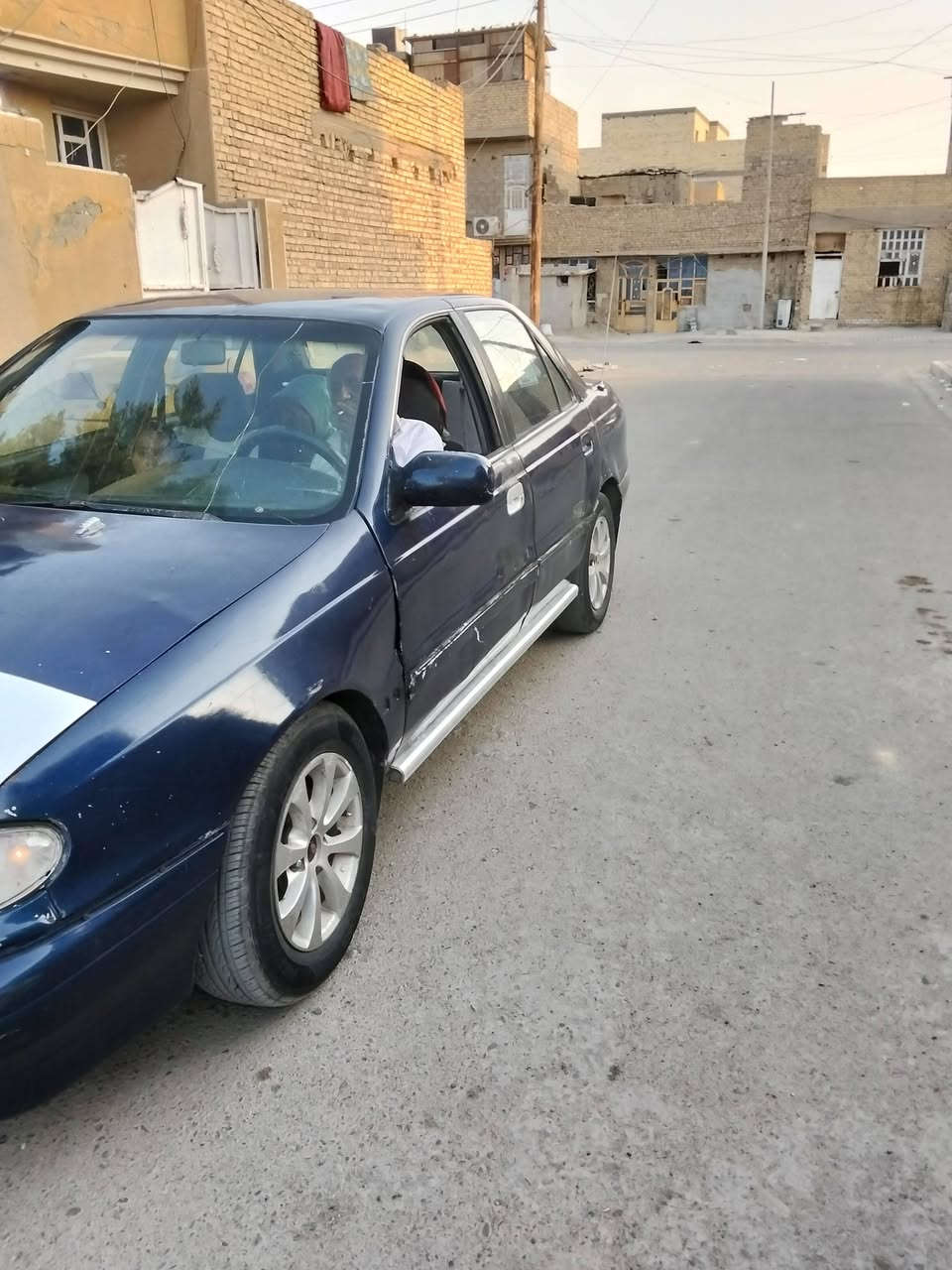 النترا دمعه 93 برانكيتات طاكه وفريم ممه للبيع سياره مكينه وكير بالشرط تخم تاير وباتري جديد كهربائيات كلها شغاله جام كهرباء. كيجات دشبول شغاله اضويه داخليه شغاله اضويه خارجيه عالي وناصي واشاير ورباعيه وويل كب 4  ارضيه جلد  سنويه لغاية 2030 تحويل ثاني يوم السياره بسمي رقم ديالى انكليزي  السعر 23  الشراي يتصل او خاص ***********  العنوان بغداد حسينية الراشديه
