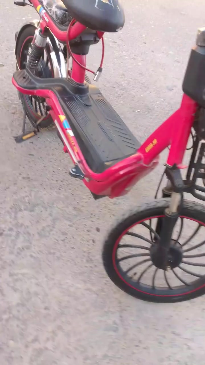 سلام عليكم عندي هاي دراجه شحن للبيع قيم بما يرضي الله وخذ بطاريات منتهيات


**إذا كنت صاحب هذا الإعلان وتريد حذفه لأي سبب، رجاءا أرسل رسالة إلى الدعم الفني**