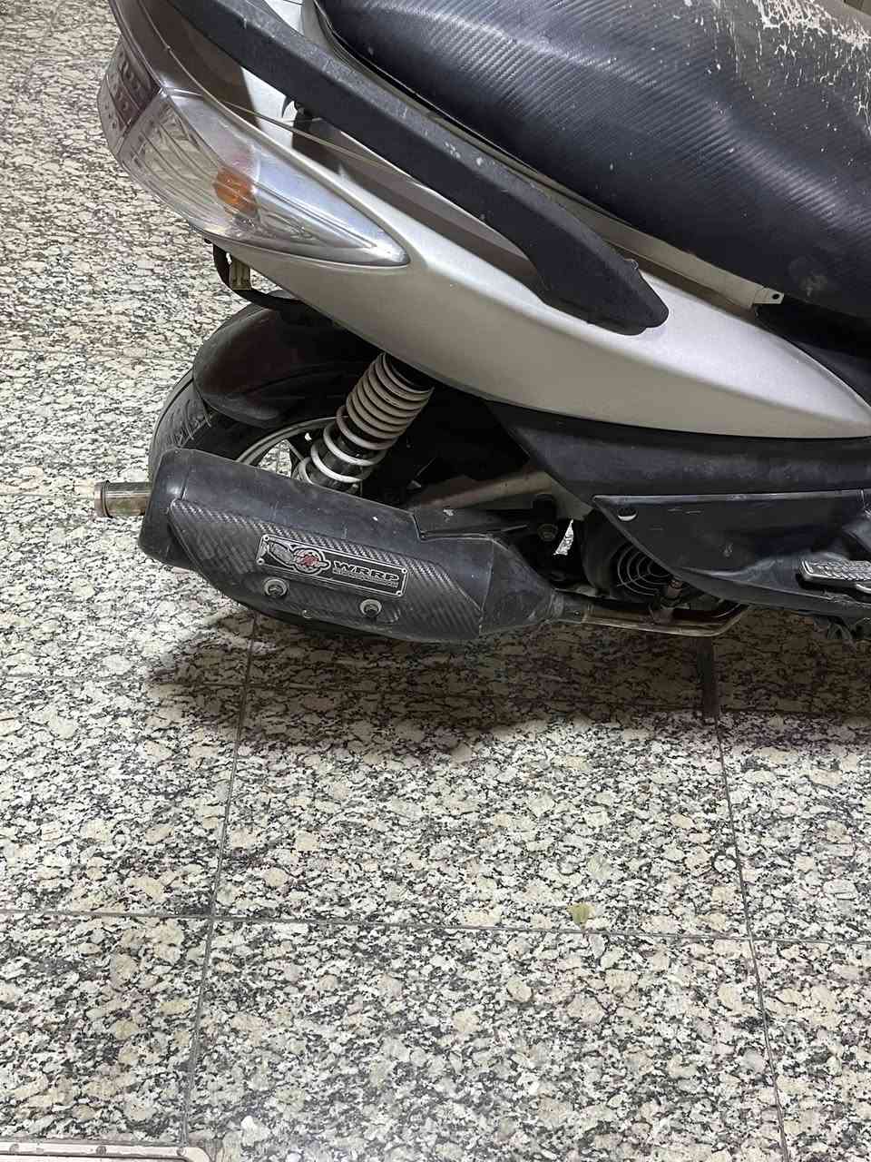 سكنس فحل طلاعات للبيع بيها كلجات رياضي بيها شفت ويل رياضي وياله رياضي بيها صالنصه بوري عدل دراجه قويه بوشه 58 سعر 1500 وبيها مجال للشراي


**إذا كنت صاحب هذا الإعلان وتريد حذفه لأي سبب، رجاءا أرسل رسالة إلى الدعم الفني**