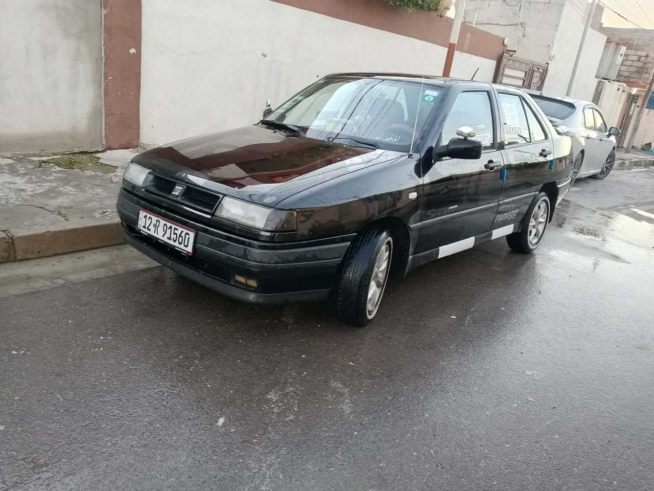 سيات لبيع موديل ٩١ رقم دولي هزا جديده محرك وكير خير من الله  السعر٣٠ وبيها مجال.             ‏‪0750 386 8738‬‏ العنوان حي الكرامه ١٩ غير متواجد على الفيس
