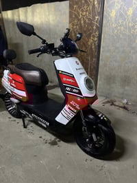 للبيع دراجه كاسحه 6باتري (الضخام) ملف 5.500  دراجه طلقه غنيه عن تعريف ...