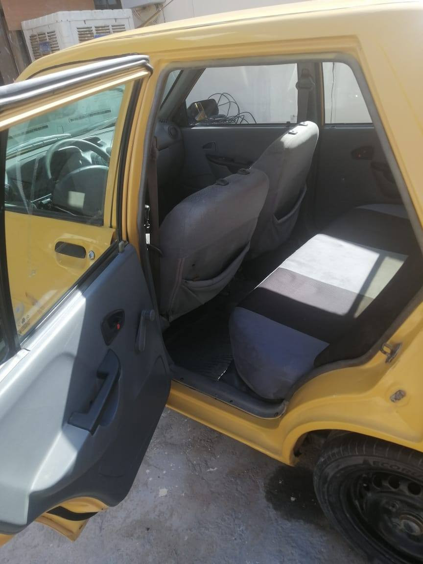 السلام عليكم سايبه 2015 تبريد شغال بس الكير الرابع يفلت بيع او مراوس 
***********
