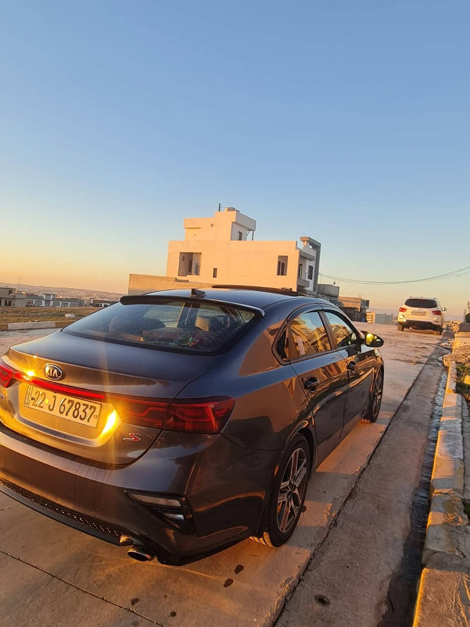 🚗 للبيع – Kia Forte موديل 2019 (أمريكي)
✔️ محرك 2.0 DOHC
✔️ ناقل حركة أوتوماتيك (AT)
✔️ كروز كنترول
✔️ نظام تحديد/المحافظة على المسار
✔️ فتحة سقف
✔️ اقتصادية بالبنزين وعملية جداً للاستخدام اليومي
🔧 الملاحظات:
ضرر دعامية وبونيد فقط.
السيارة نظيفة وجاهزة للفحص، ما تحتاج أي مصاريف.
💰 السعر: ( $13,700 )
📍 الموقع: ( موصل - حي التعليم )
📞 للتواصل: ( *********** / *********** )
مكلف بلنشر
