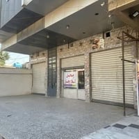 محلات   للايجار  البناية نظيفة جدا بناء حديث   تقع البناية على شارع عا...