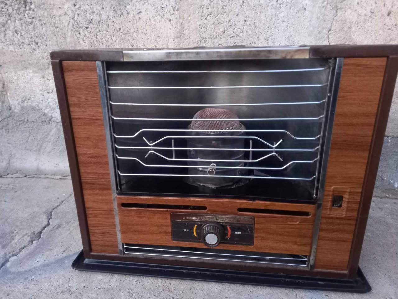 صوبه سانيو يابانيه شرط الشغل للبيع السعر ٣٥ ألف العنوان موصل شلالات قريه بايبوخت قرب دجلة ستي عالشارع العام *********** *********** موصل, نينوى
