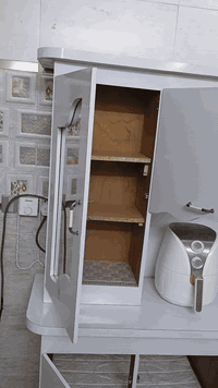 كاونتر تركي خشب بدون ضرر ١٢٥ بيه مجال عنوان البياع الشرطه الرابعه ***********
