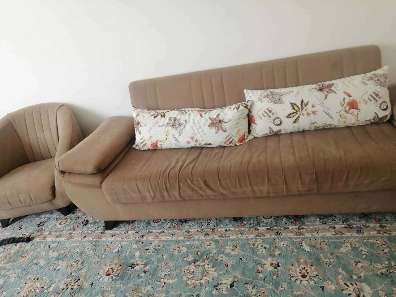 قەنەفەی تورکی دەکریتە سندوق دەکریتە سیسیەم. 
هەولێر. 
١٥٠ هەزار معامەلە


**إذا كنت صاحب هذا الإعلان وتريد حذفه لأي سبب، رجاءا أرسل رسالة إلى الدعم الفني**