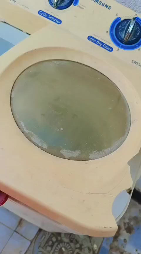 مكلفة بالنشر تانكيات للبيع السعر الواحد  50  عادت المنشور بسبب الوعود كاذب
تانكي ابو الف لتر ***********
