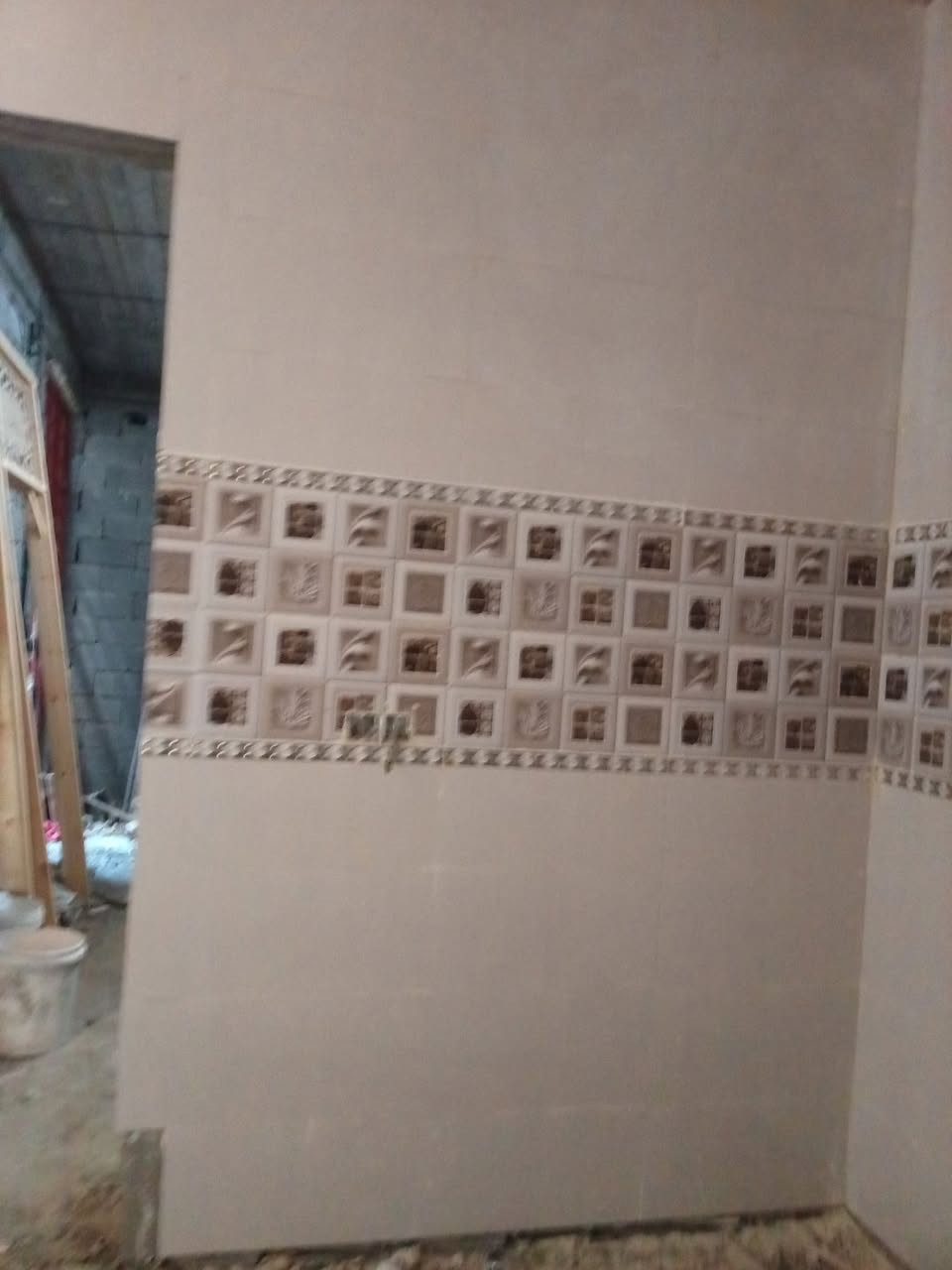 @الجميع عمل كافه مجالات تطبيك السيراميك والارضيات والجدار وتغليف بآيات الدرج بأسعار مناسبه،🔥***********🔥***********
