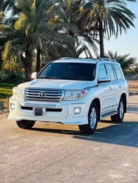 لاندكروز • ٢٠١٤ • محرك ٦ سلندر