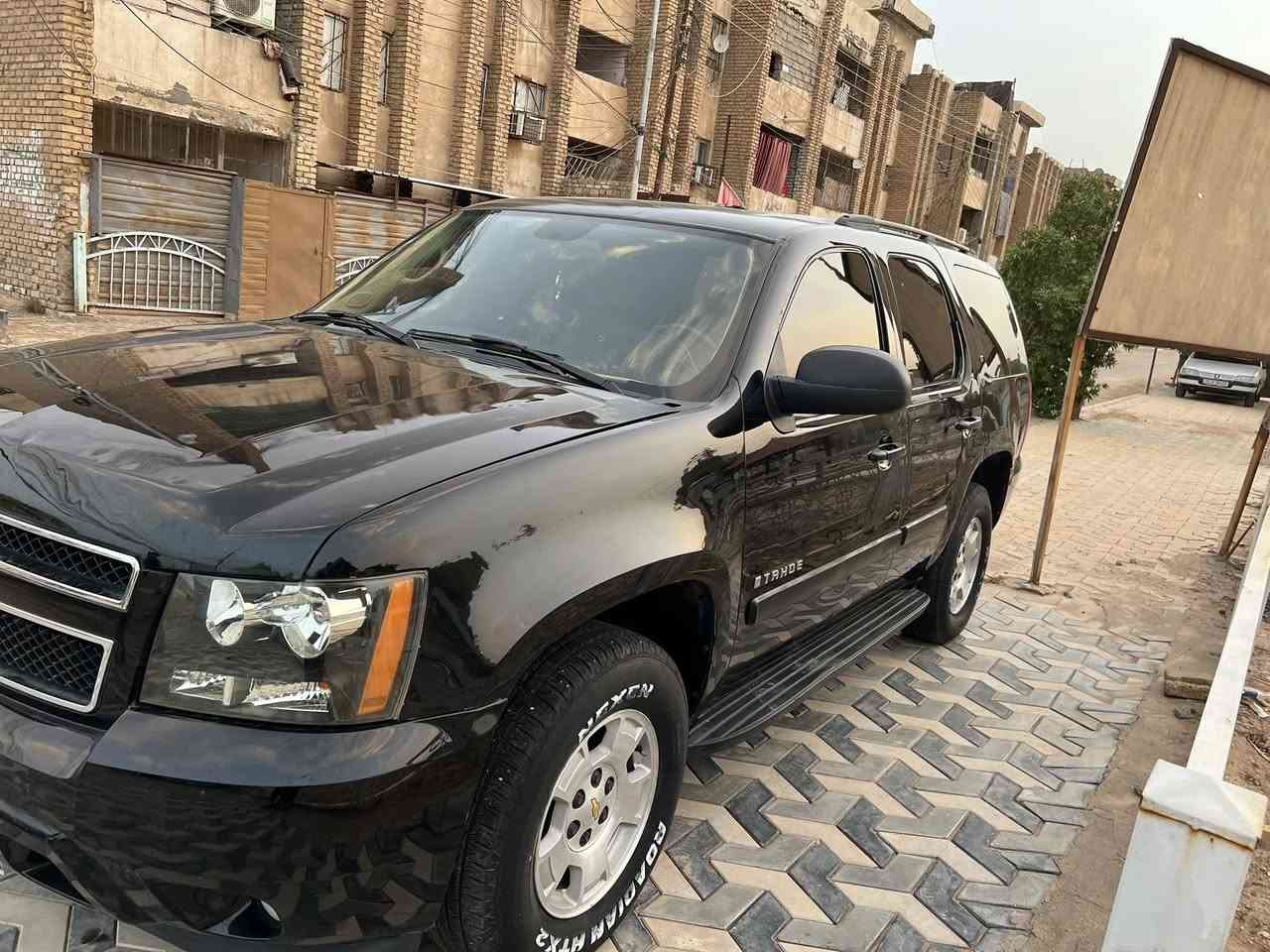 تاهو بتره 2008 ادوات
خليجي اصل كفالة عامة من الكص والضربة 
گير ومحرك كفاله 
حدادية جديده 
تخم تاير جديد 
متومه ارقام وسنويه 
تبريد 3 قطع + تدفئة 
كشنات منفصل سياحي 
شاشة 
تشغيل عن بعد 
مكان السياره العماره 
السعر 67 
‭0772 791 1545
