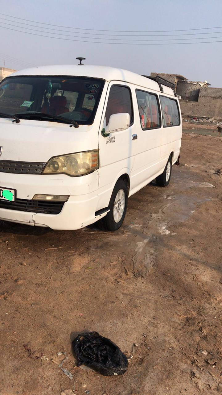 سياره جمبي مديل ٢٠١٥ مكينه كير اكسن جدد بدي نضيف سياره باسمي موجوده بالبصره السعر ٧٥ وهذا رقمي ***********
