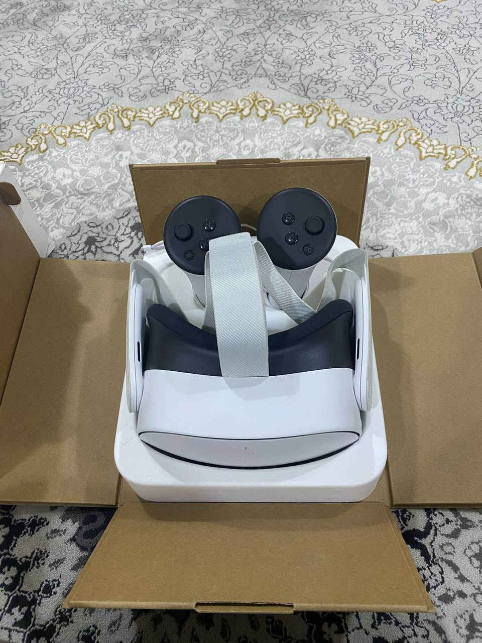 سلام عليكم ميتا. كويست مستعمل اقل من اسبوعين كامل ويه الاغراض كركوك, العراق


**إذا كنت صاحب هذا الإعلان وتريد حذفه لأي سبب، رجاءا أرسل رسالة إلى الدعم الفني**