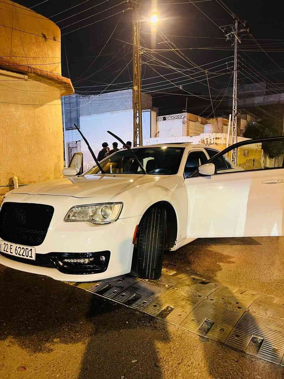 السلام عليكم
اوباما 2018 اصل
سيارة فول ومصفاة المتد 
ماشيه حقيقي 138 الف
سيارة جاهزه من كلشي 
كفاله عامه سياره كنديه 
ماعدا رصعه بل مدكر الخلفي
السعر 252
العنوان / بصره /المشراك القديم ***********

