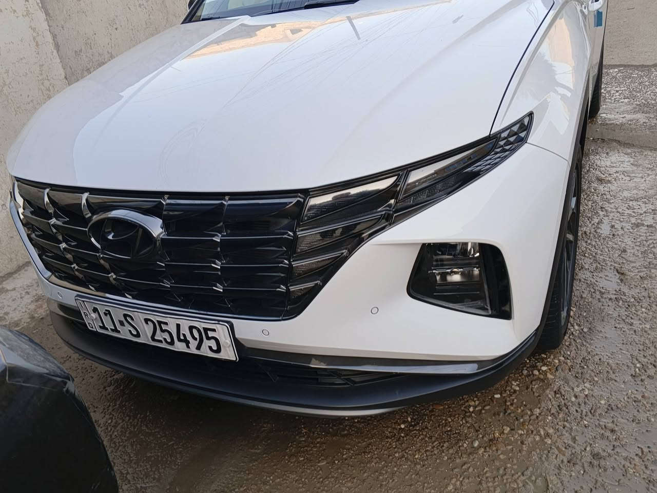 توسان 2023خليجه مكينه200سياره جديده مكفوله كفاله عامه وجديده فول عده فتحه رقم صاحب سياره ***********. وسعر 200بيه مجال قليل عنوان بغداد مشتل
