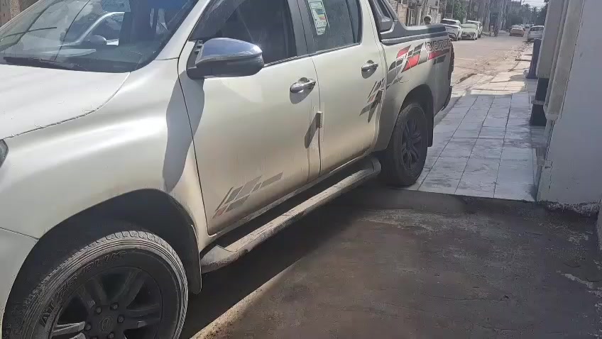 السلام عليكم هيلوكس خليجي سعودي مديل 2021
بدون حادث صار بيه صبغ احزام مال شخوط سياره جديده 
باسمي بغداد. مكاني بغداد حي الجهاد السعر قفل قفل قفل 230 قفل ***********
