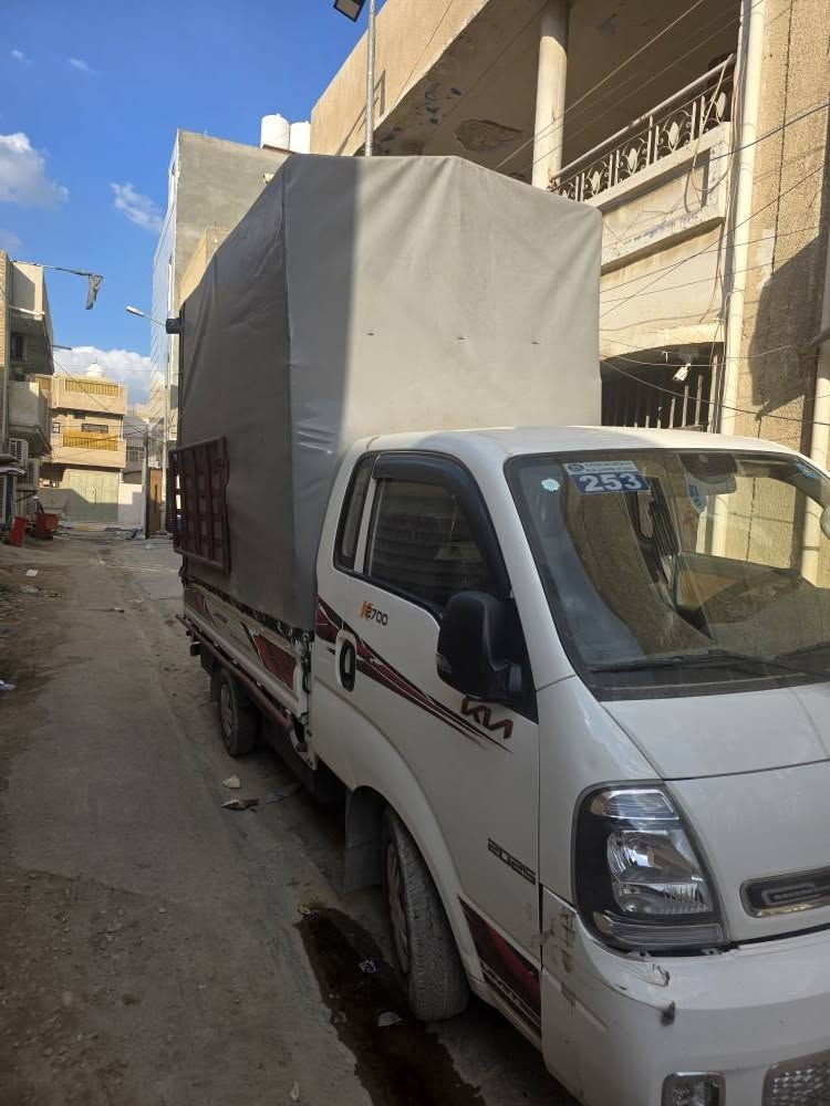 كية حمل للبيع موديل 2025
رقم بغداد باسمي تحويل مباشر 
ماشية 17كيلو متر بعدها زيرو استعمال شخصي 
مكفولة كفالة عامة فقط ظرر بسيط بل دعامية الامامية 
المازدة البلوجكتر موجود فقط الدعامية مثل ما واظح بل صور 
كية ابيعها كاملة من كلشي محجر عالي دوشمة جديدة اي نقص مابيها بل عافية على الي ياخذها 
السعر 160 شراي اتصل (***********)
مكاني بغداد الغدير قرب ساحة ميسلون بغداد, العراق
