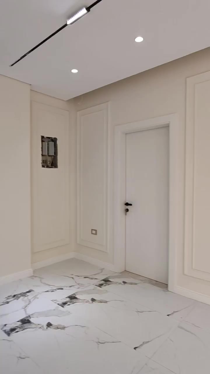 (شركة دزاين للديكور 🏛)

عليك الاختيار وعلينا التنفيذ 
كل هذا وأكثر تجدونه لدينا ديكورات داخلية
(جبس بورد-سحبات-نقوش ملكية)
♦️انواع الاصباغ♦️ورق  جدران __ تغليف السقوف 
للاستفسار يرجى مراسلتنا على الخاص..
او الاتصال على رقم 
 #ديكور
***********
***********
