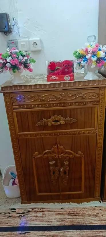 #للبيــــــــــــــع 
غرفة نوم ابراج
السعر مليون و150
العنوان جانب الايمن تل الرمان


**إذا كنت صاحب هذا الإعلان وتريد حذفه لأي سبب، رجاءا أرسل رسالة إلى الدعم الفني**