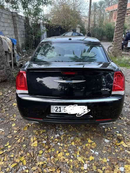 أوباما 2016
السعر موجود والمجال بسيط رجاءاً الي يخابر يعامل بالمعقول والي ميعجبة السعر يتمنالنة التوفيق 

 C300 بلاتينيوم كلين 2016
الموصفات:

رادار امامي
حساس امامي
حساس خلفي
حساس ماسحات للمطر
تشغيل عن بعد
اشاير بالمري
نقطة عمياء
مري قلاب
مثبت سرعة
كشن ذاكرة
بانوراما
بردة خلفية
كشنات امامي تدفئة تبريد
كشنات خلفي تدفئة
داخل بيجي
وباقي الموصفات معروفة كلشي بالاوباما موجود بيها عدا الشفتات
رقم الشاصي موجود وباقي التفاصيل بالخاص
بيها طخة اربع اصابع بالعراق موجود تعديل بارد بالصور
عداد المسافة 114.000mi
السعر 260$ 
موجود ماسنجر واتساب واذا تحب اتصل وتدلل
***********
مكان السيارة ديالى بعقوبة
