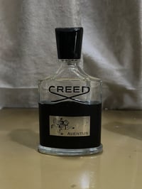 عطور • مستعملة • للبيع