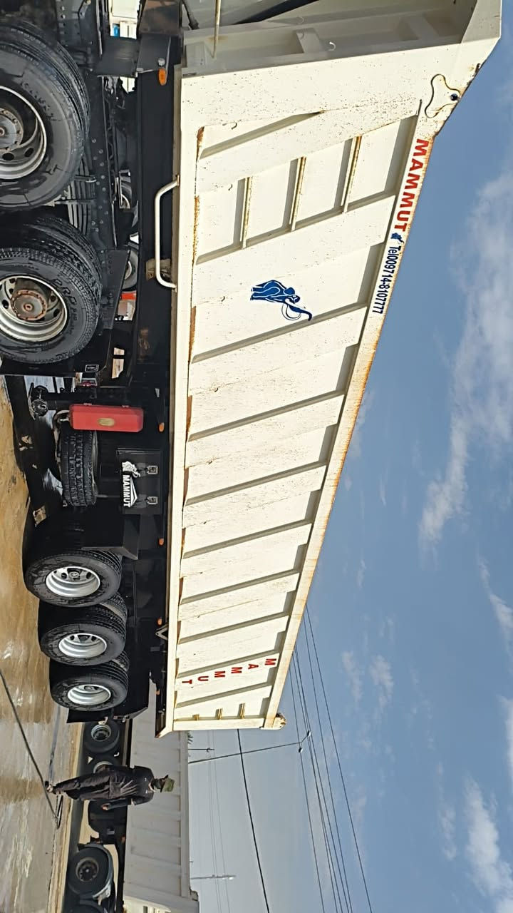 للبيع عربانه عبدلله جوهر موديل 2024 تخم تاير 22 كفالة عامة الاتصال عالرقم ***********
