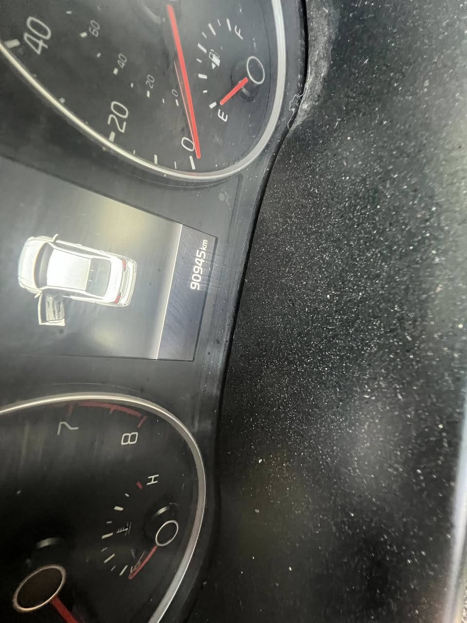 سلام عليكم
كيا ريو 2022 للبيع 
السعر 125 
تفاصيل علخاص او 
 ***********
