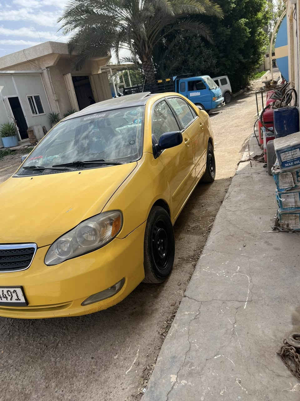 سلم عليكم كورلا ٢٠٠٨ وارد أمريكي حدثه صندوك وماوصل لحوض  سياره جديده صدر امامي خلفي جديد  مكينه تبريد جديد سياره مال جناي مكان بغداد سعر ٨٧وبيه مجال. تفاصيل اتصل ودلل ***********
