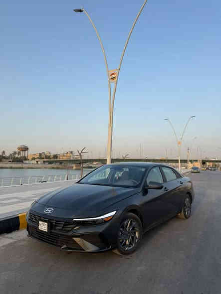 السلام عليكم
النترا موديل 24

دخول جديد  لون زيتوني

حادثها بالصور بسيط تبديل بنيد وجاملق 

بدون رقم

للتواصل واتساب او اتصال علئ الرقم ***********
