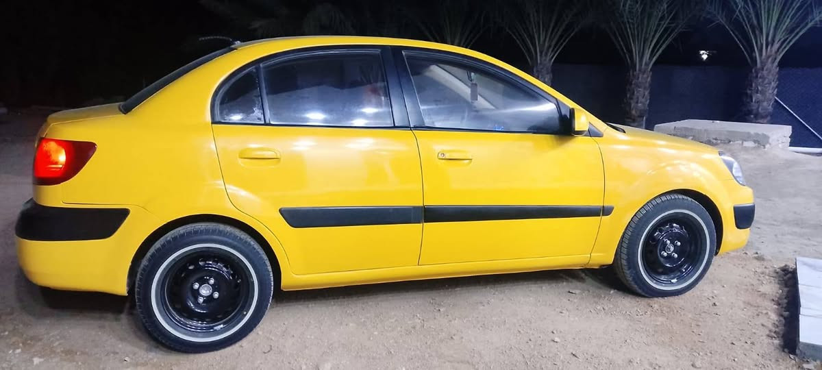 السلام عليكم اخوان كيا ريو 2009 خليجي رقم نجف مكفوله كفاله عامه محرك كير جديد حاويه قبل اسبوع تخم تاير جديد البارحه شاد حداديه وره وكدام دواخل تخبل سياره شخط ماكو المكان الديوانية ***********
