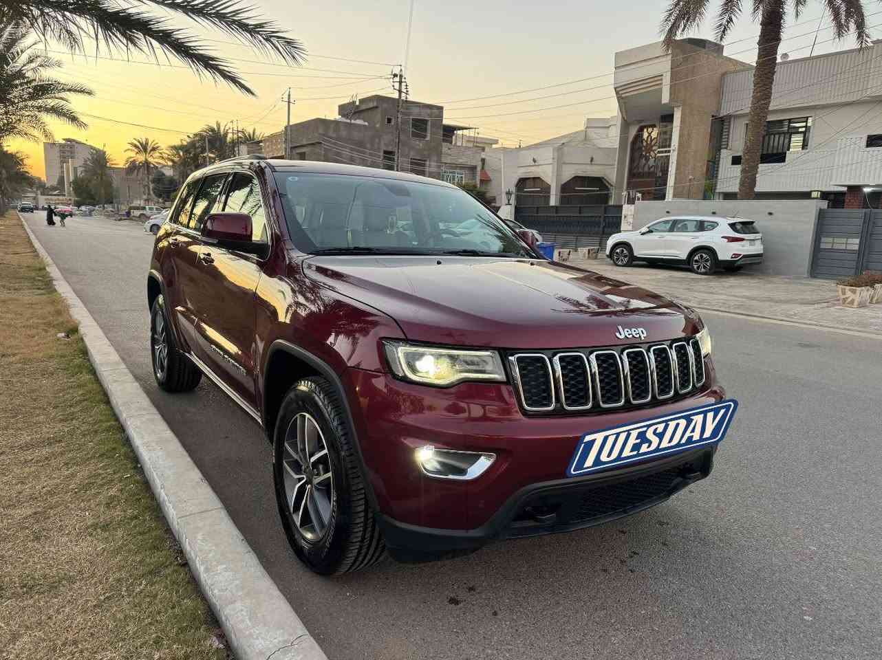 جيب لاريدو ٢٠١٩ خليجي وكالة ليث العبيدي بحالة جيدة جدا رقم بغداد انكليزي ، بدون صبغ بدون تصليح ، صيانة داخل الوكالة 
ماشية ٩٤ الف كيلومتر للاستفسار
السعر $26,000
***********
