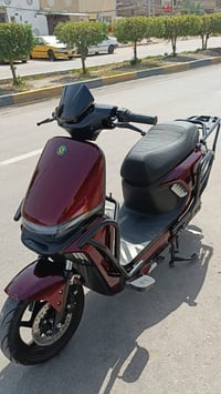 دراجه شحن بطاريه ليثيوم تمشي ٥٠،٠٠٠ كيلو موديل ٢٠٢٥مامفتوح لبيه برغي د...