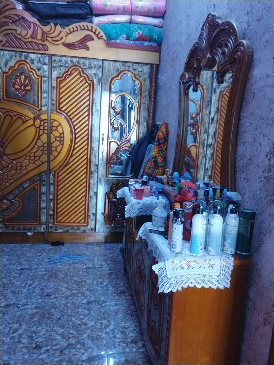 سلام عليكم ورحمه الله عدي غرفه للبيع نضيفه اريدها ب 700 وبيها مجال لشراي قليل ولحد يراسل اءى مو شراي مكان سيد خضير


**إذا كنت صاحب هذا الإعلان وتريد حذفه لأي سبب، رجاءا أرسل رسالة إلى الدعم الفني**