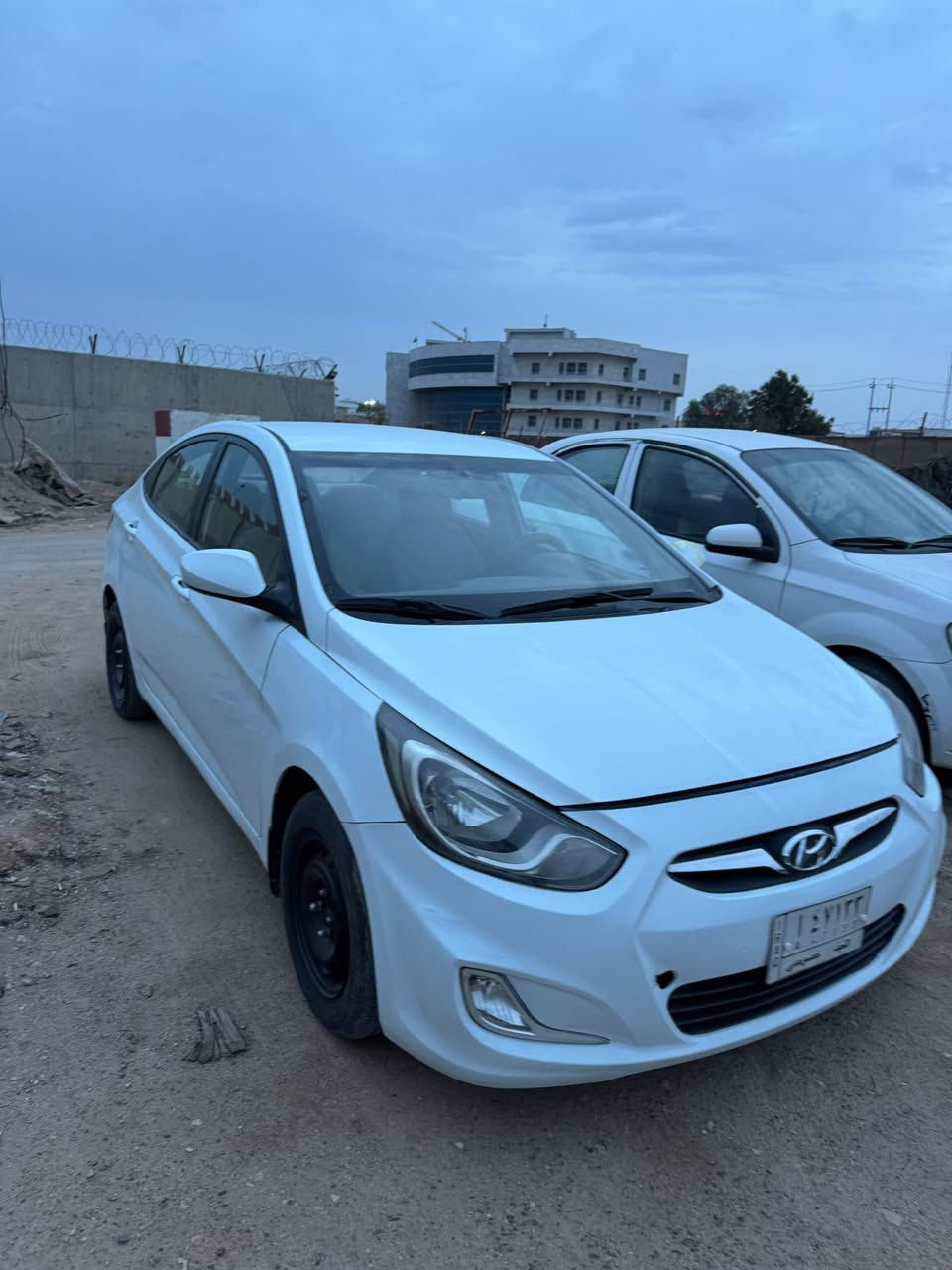 اكسنت وارد خليجي محرك 1600 مديل 2013 بسمي صبغ قطعتين فقط سياره جاهزه من كلشي رقم نجف مكاني النجف *********** النجف, العراق
