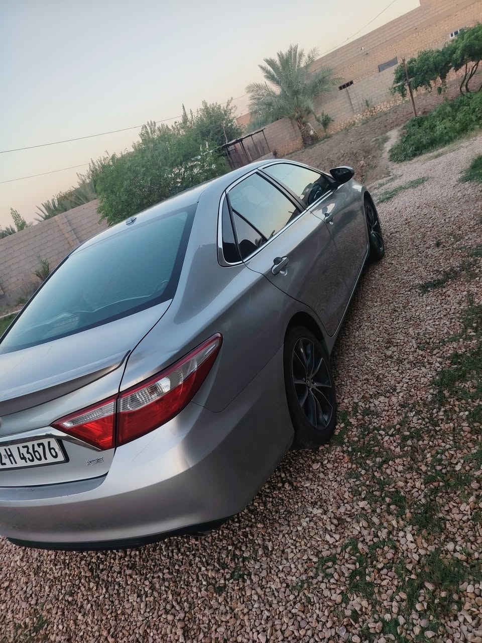 كامري ٢٠٠١٦ الون سلفر فوال مواصفات واحد علا واحد عندي وكاله عامه بيها شرط التحويل تريد وكاله بيها ثلاث قطع جاملقات ثنين أو بنيد واحد من الجاملقات مبدل بلادي بيها شاصي بجيهت اليمنيه اسمن بس رباك الستيرن طاك الانبار القائم ***********
