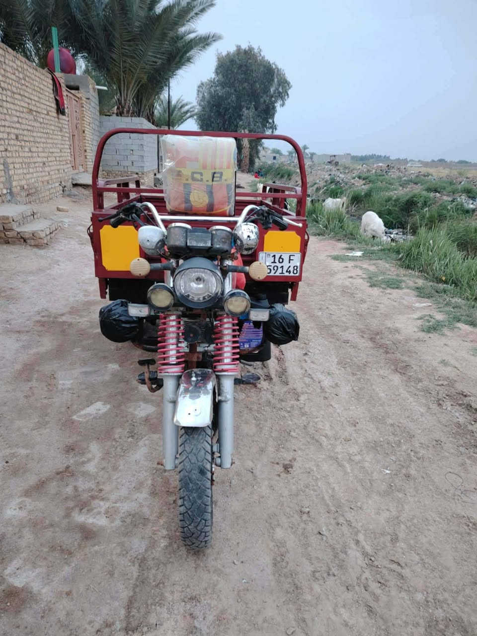 السلام عليكم ستوته للبيع موديل 22 رقم او سنين رقم نكليزي دراجه لا متعوبه دراجه نضيفه او عله حسب الصول مكفوله كفاله عامه العنوان الديوانيه الحمزه الشرقي ***********

