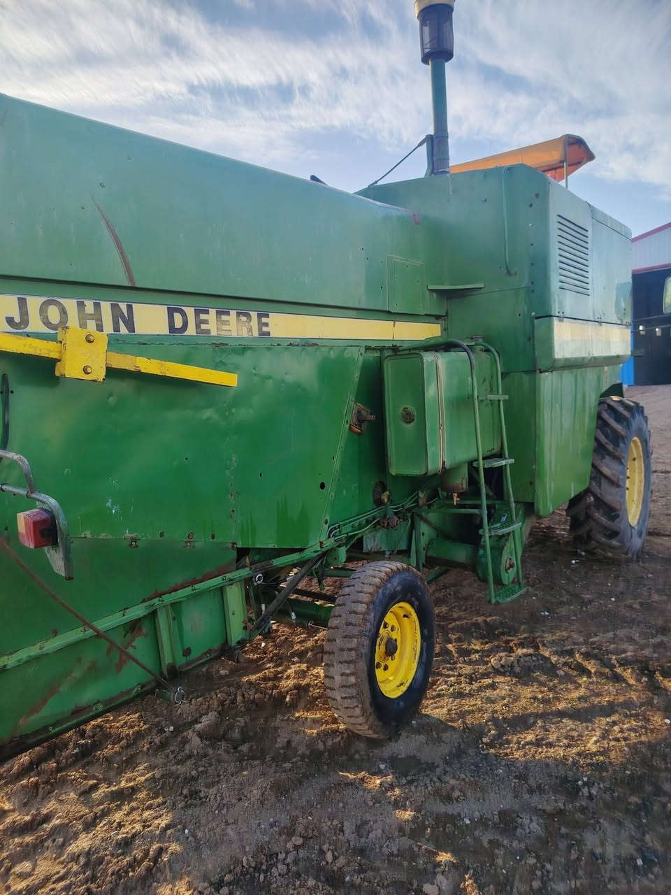 حاصده جوندير موديل/ 88/ للبيع /***********///***********
