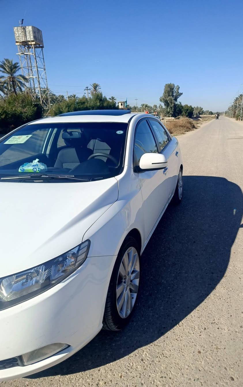 سلام عليكم سيراتو خليجي موديل 2012 فول مواصفات اربيل وكاله تحويل
موصفات: 

بصمة ابواب 

محرك 1600 

حساسات خلفيه 

أشاير بالمري 

تبريد تدفئه 

شفتات ستيرن 
فتحه 
مري شفط 

فول تحكم جهتين بالستيرن 
السعر 117 او بيها مجال 
***********  واتساب مكان السياره كربلاء طوريج
