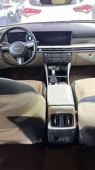 توسان 2025 خليجي ماشيه. 30 رقم بغداد مكفولة فول قمارة حديد تو كلر السعر 233$ مكان بغداد شارع فلسطين حي المستنصرية للتواصل اتصل ***********
