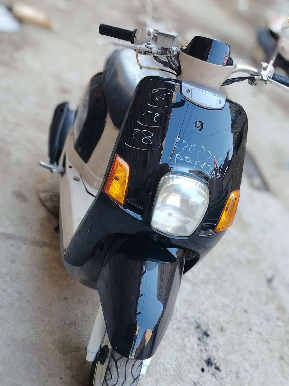 سلام عليكم درجه بوليسي لبيع ٢٠٠٨ ادخل كريمي كفرات مصبوغه الجماليه السعر خاص 
*********** رقمي
