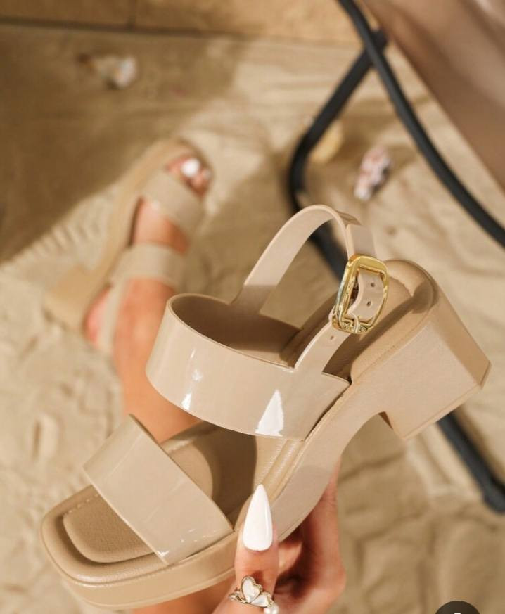 السلام عليكم 🥰متوفرات احذيه نسائية واكو رجاليه بيع مفرد وقياسات مختلفه 🩷🩵


**إذا كنت صاحب هذا الإعلان وتريد حذفه لأي سبب، رجاءا أرسل رسالة إلى الدعم الفني**