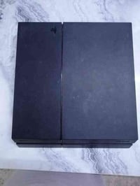 أغراض للبيع نظيفه جدا بمنطقه حي الاعلام مكلفه بل نشر الاتصال 077359656...