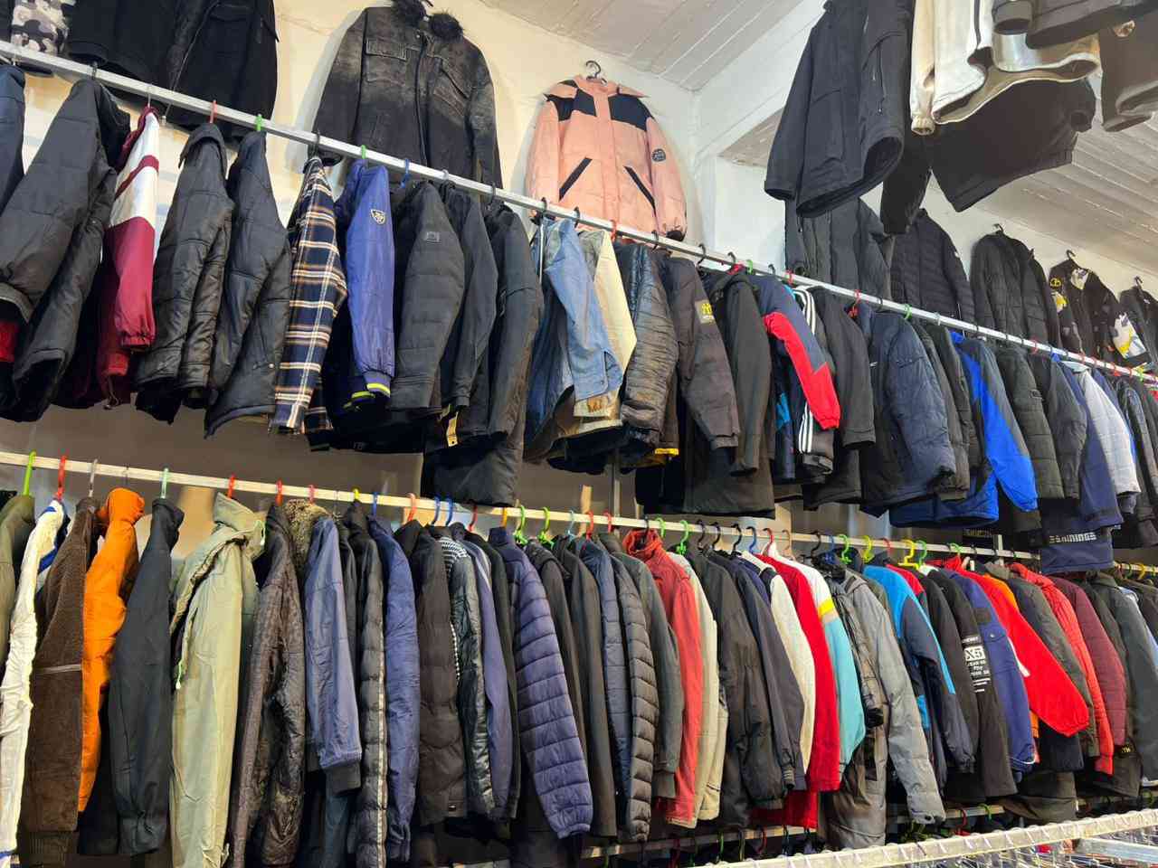 تعلن محلات حسن الساعدي عن فتح باله كسر جديد يوم الأثنين  العنوان القطاع  مدخل شارع المدارس  من جهه شارع البتيره قرب كي كارد يوجد لدينا دشداشه خليجي + قمصله نفخ ستره كوت قميص بلوز  + رياضي + حذ جلد قمصله جلد الفرع الثاني المحموديه هاتف *********** حسن علمن كل يوم ثلاثاء واربعاء كسر باله  جديد ملاحضه كل يوم ثنين  تخفيضات 
2026/1/26
