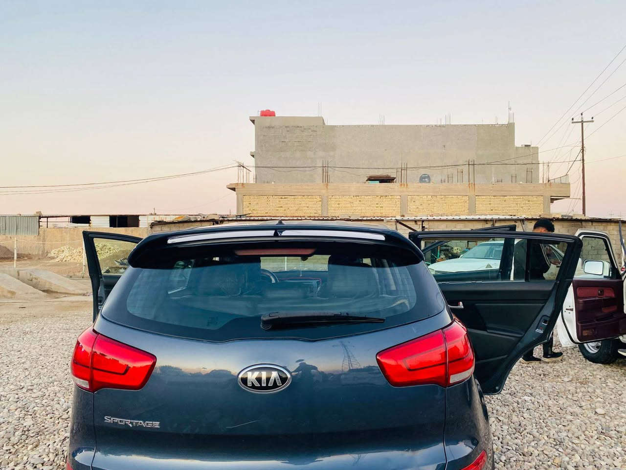 السلام عليكم سبورتج  موديل ٢٠١٥
السعر ١٢٧ وبيها مجال للطيبين 

رقم بغداد نكليزي بسمي 

كلشي بيها جديد أي نقص ما بيها

بيها قطعه من امريكه و٣ قطع كلير اثر جراد 

مكان واسط الزبيديه ***********
