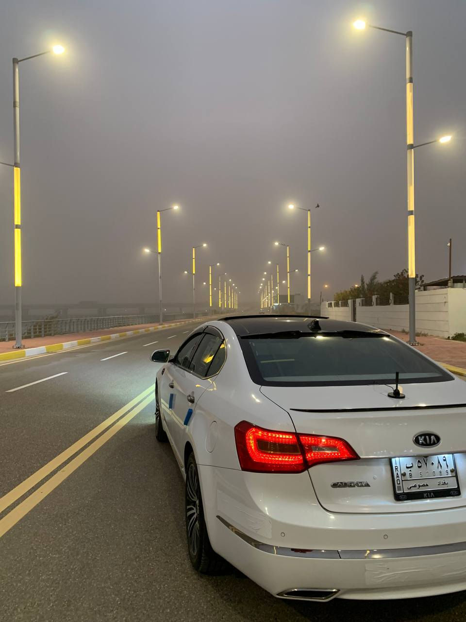 سلام عليكم
كيا كادينزا 2013 خليجي محرك V6 3.5 خليجي
السياره VIp ملكي فول مواصفات1/1.
1-بصمه
2-بانوراما
3-تبريد ثلج قطعتين
4-مري شفط
5-لد ترحيب بليدات والبوب
6-حساسات
7-كاميرا خلفيه
8-نضام صوت انفنتي 12 سماعه
9-لد ابيض 
10-كشنات تدفئه
11-كشنات كهرباء 
12-ويل 19
13-برده خلفيه 
سياره خير من الله متصرف عليها دينار لا تنقيص ولا تبخير
ولا حماوه السياره ماشيه 185. رقمها بغداد 
مكان السياره الرمادي
السعر/135$ 
***********
***********
