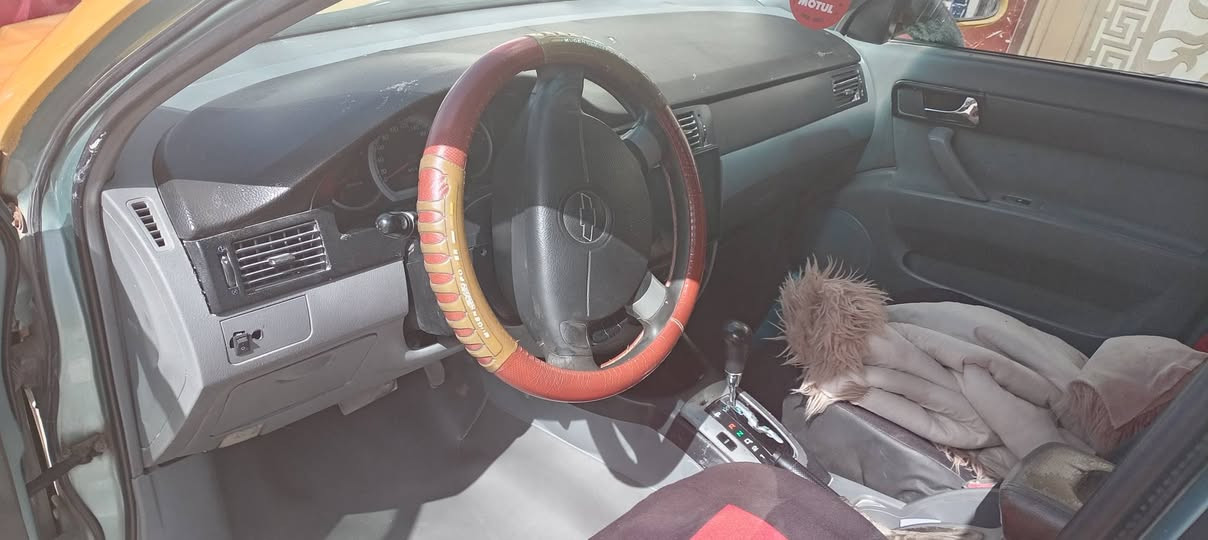 وبتره 2006 كير مكينه جيدد تخم تاير جديد لا تبخير لا تنقيص جاهزا السياره هيئه وغرامات مصفره مكاني كربلاء السعر 53 وبيه مجال ***********
