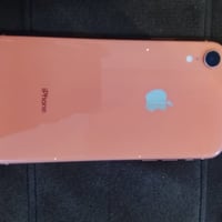 XR للبيع نضافة ١٠٠/٩٠  بطارية90  ذاكرة128 نموذج:M فيس ايدي متوقف   سعر...