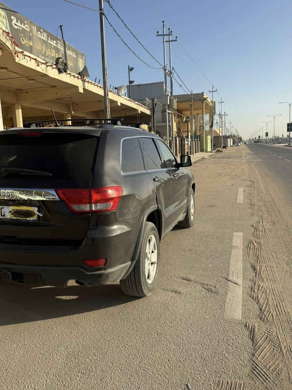 جيب لاريدو
السياره مكفوله ونضيفه 
موديل 2011
كصة قمارة فقط 
السياره متومة رقم شمالي وسنويه جديد 
السيارة عنوانها ((النجف))
سعرها 78
الرقم /***********
